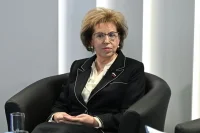 Сенатор: Работодатель должен быть заинтересован в удержании практикантов