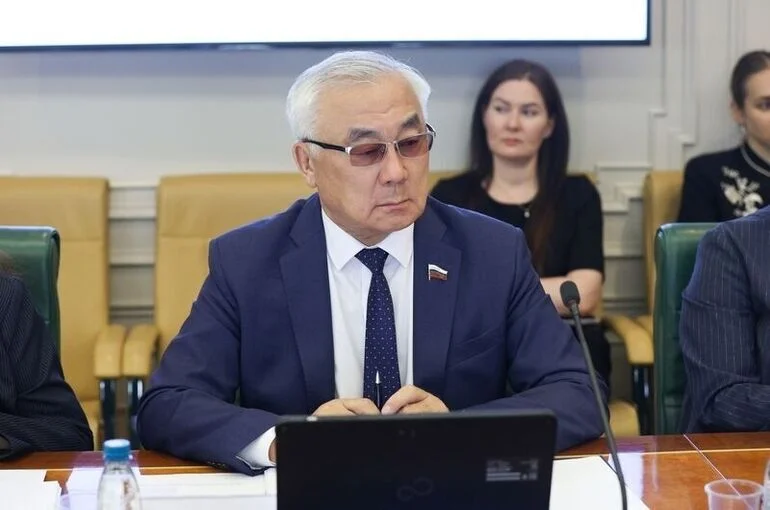 Сенатор Жамсуев: Выборы в Курултай соответствовали законодательству Казахстана