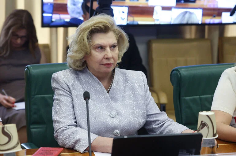 Москалькова назвала прецедентом решение ВС РФ о праве школьников на 10 класс