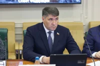 Сенатор Пушкарев назвал отпуск стратегическим ресурсом экономики