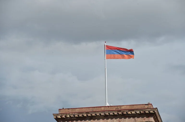 Генсек ОДКБ рассказал, кто может принять решение об исключении Армении