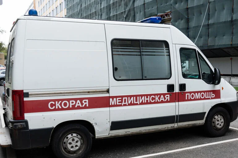 Дрон ВСУ попал в магазин в Подмосковье и повредил здание поликлиники