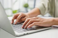 Опрос: 63 процента россиян готовы к работе на онлайн-платформах