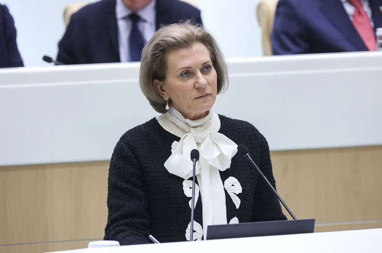 Попова дала старт всероссийской кампании вакцинации от гриппа