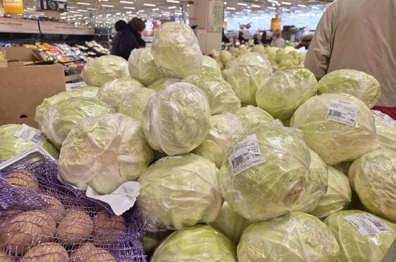 В России подешевели капуста и картофель