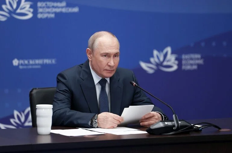 Путин спросил у Трутнева, как в Россию удалось вернуть активы на 6,2 трлн рублей
