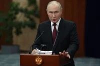 Путин поручил проработать создание финансового центра на основе Восточной биржи