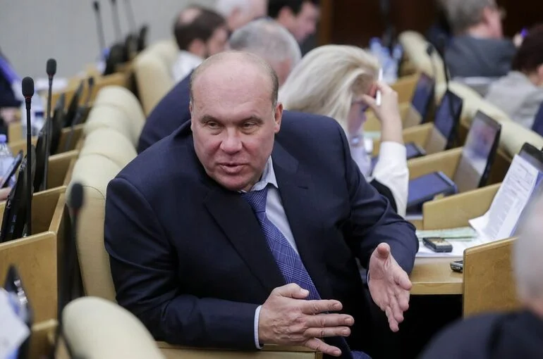 Депутат Колесник: Норвегия получит зеркальный ответ на задержание российского судна