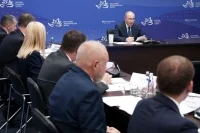 Трутнев: На совещании с Путиным обсуждалась стоимость авиабилетов на Дальний Восток