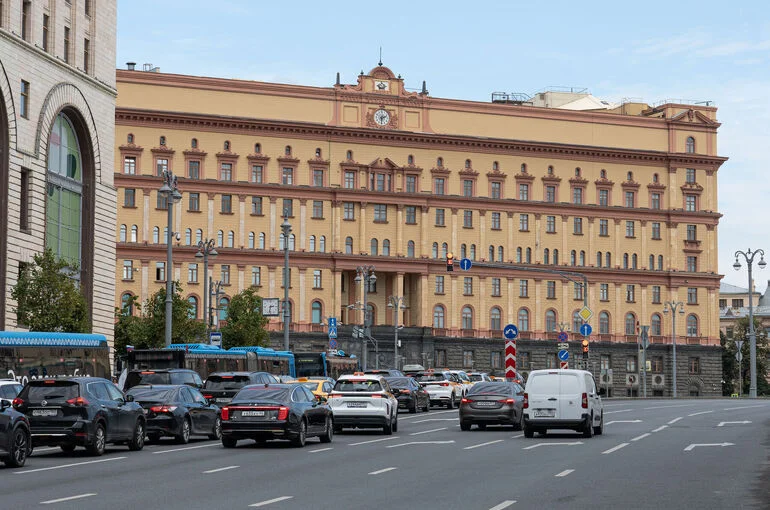 Семьям погибших сотрудников ФСБ упростят получение выплат