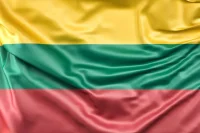 В Литве на табло электрички ошибочно появились сообщения на русском языке