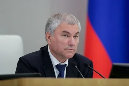 Володин поздравил работников нефтегазовой промышленности с профессиональным праздником