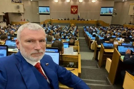 Депутат Журавлев объяснил, почему самозанятых учтут при расчете бюджетных мест в вузах