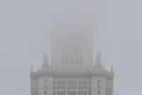 МЧС предупредило о густом тумане в Москве