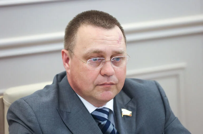 Сенатор Кастюкевич: Упрощение присвоения звания ветерана труда исключит бюрократию