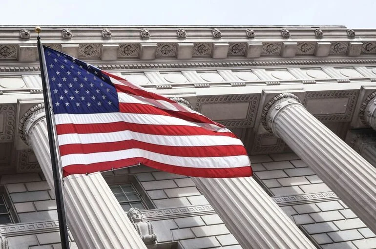 Эксперт назвал две цели законопроекта США об ужесточении санкций против России
