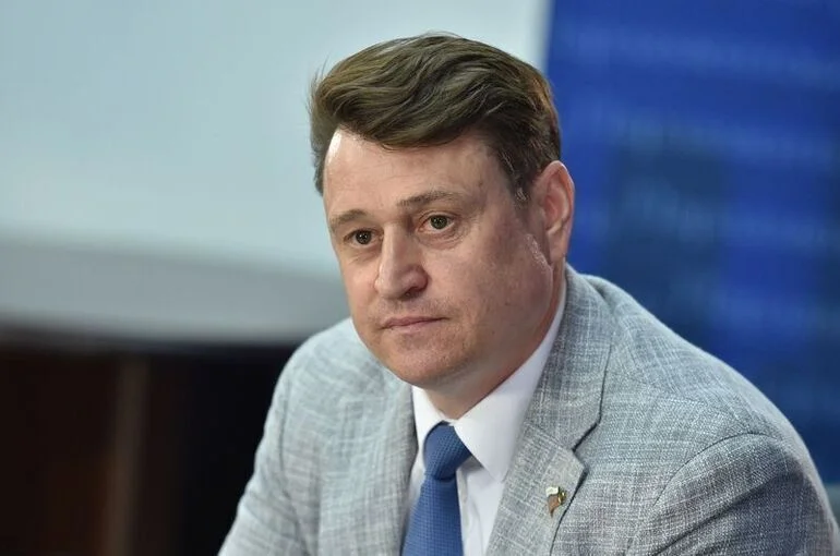 Сенатор Голов назвал крупные агломерации мощными центрами экономического роста