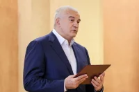 Аксенов проголосовал на выборах депутатов Госдумы