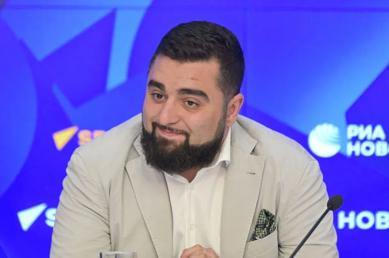 Арег Агасарян: Запад угрожал своим наблюдателям, чтобы они не ехали на выборы в Россию