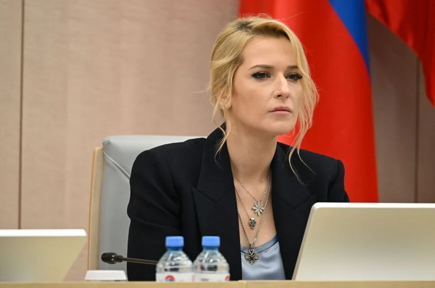 Яна Лантратова.