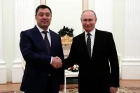 Жапаров поздравил Путина с успешным проведением выборов в Госдуму
