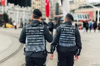 В турецкой Манисе после нападения у школы число раненых выросло до 11