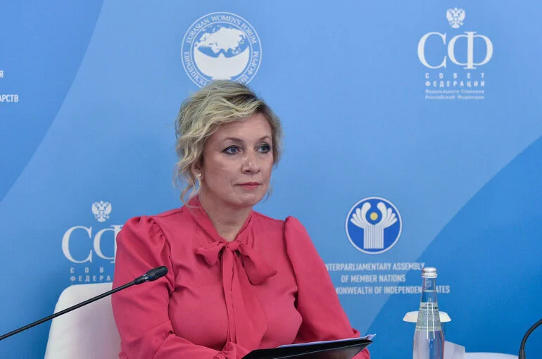 Захарова: РФ продолжит использовать договоренности Анкориджа для урегулирования