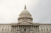 Политолог считает, что шансы Трампа на контроль над Конгрессом зависят от ситуации с Ираном