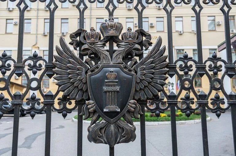 С экс-главы Ессентуков и его семьи потребовали взыскать 1,4 млрд рублей