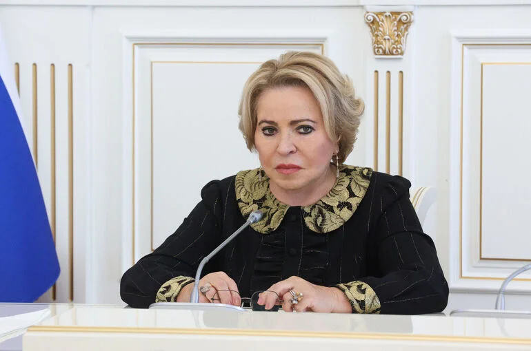 Матвиенко выразила соболезнования главе парламента Казахстана в связи с гибелью военных