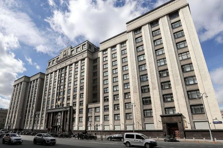 Депутаты определили временный секретариат Государственной Думы