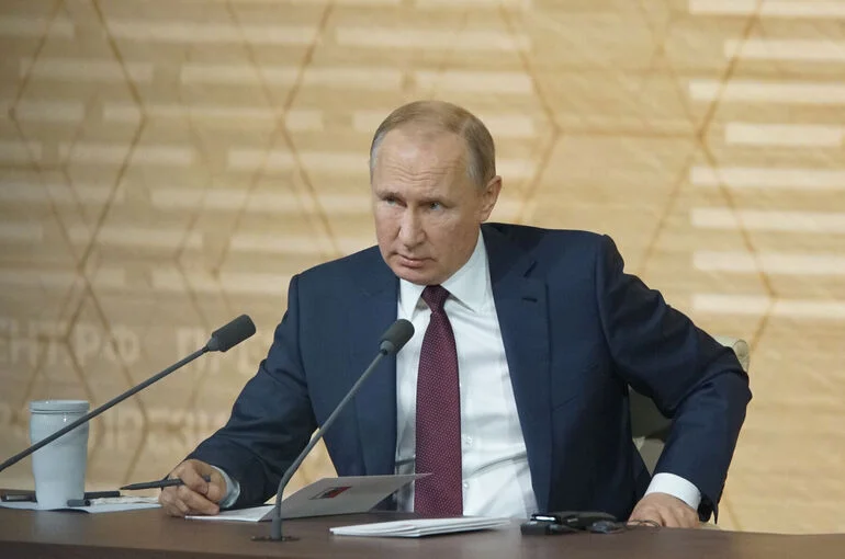 Путин рассчитывает, что Госдума будет принимать ключевые решения консолидированно