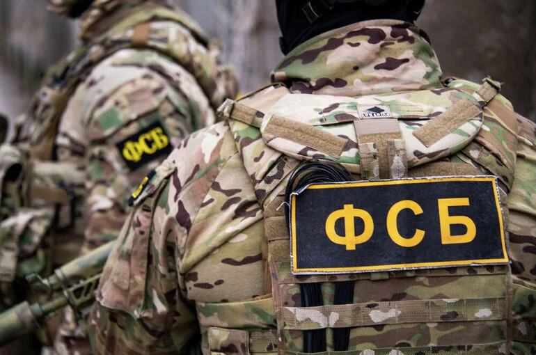 Вербовавшего наемников для ВСУ иностранца задержали при попытке въезда в РФ