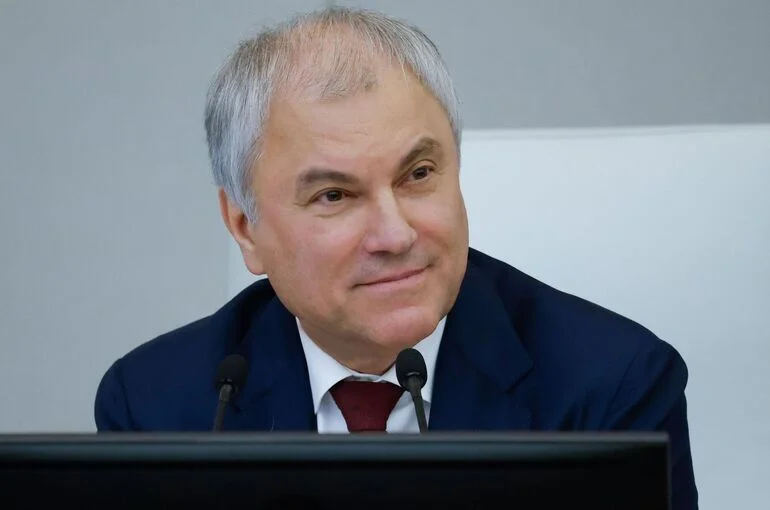 Володин поздравил учителей с наступающим профессиональным праздником