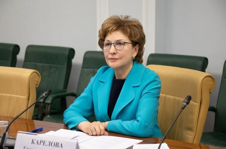 Сенатор Карелова назвала отдых детей одним из ключевых приоритетов Совфеда