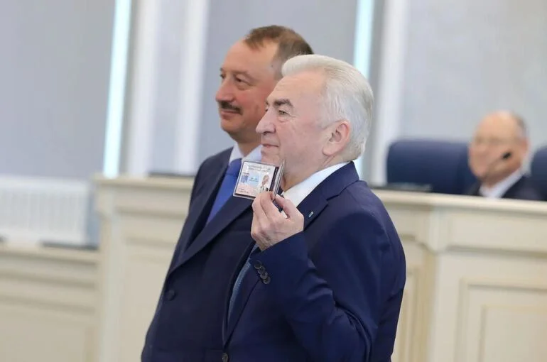 Сергей Бебенин снова избран председателем Заксобрания Ленинградской области