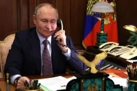 Путин и Лукашенко договорились встретиться на полях саммита СНГ в Туркмении