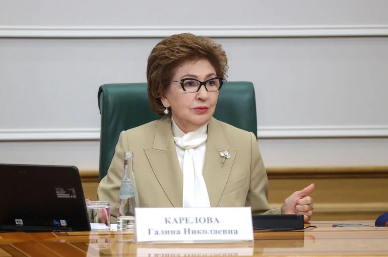 Сенатор Карелова назвала работу в промышленности престижной для женщин