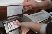 Россиянам напомнили о необходимости заменить истекшие в октябре 2023 года права