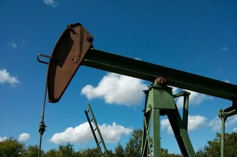 Цена нефти Brent поднялась выше $105 за баррель