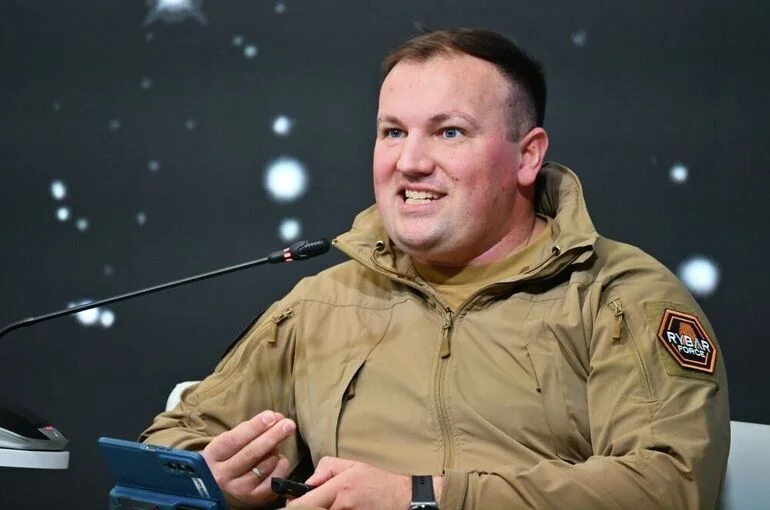 Военэксперт Колесник: Блогера Звинчука могут выдать США или Украине