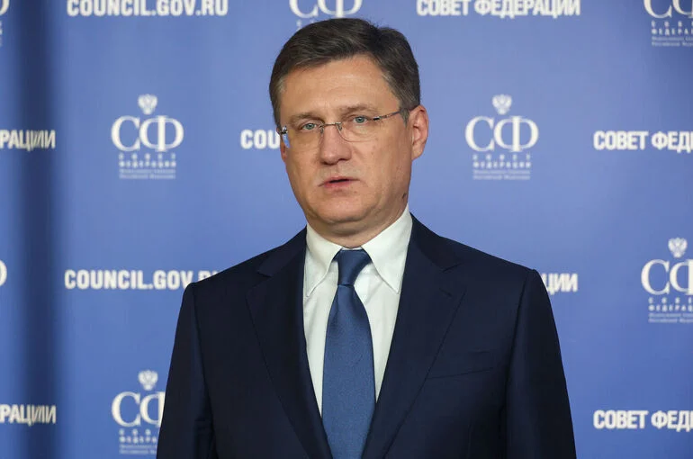 Новак заявил об атаках ВСУ на НПЗ в Саратовской и Рязанской областях
