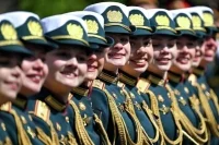 Женщинам в погонах хотят предоставить дополнительные гарантии