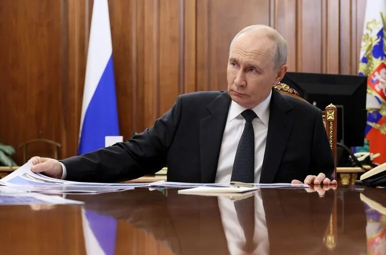 Путин: Перед Россией стоит задача запустить новый инвестиционный цикл