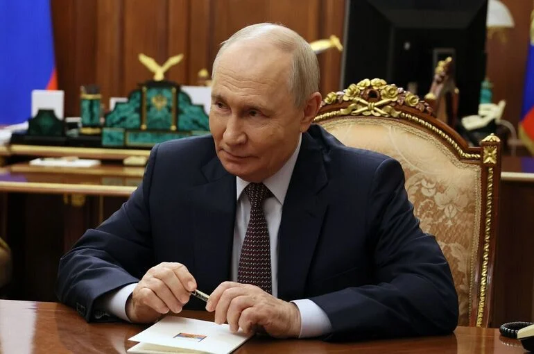 Путин поблагодарил Трампа за внимание к урегулированию конфликта на Украине