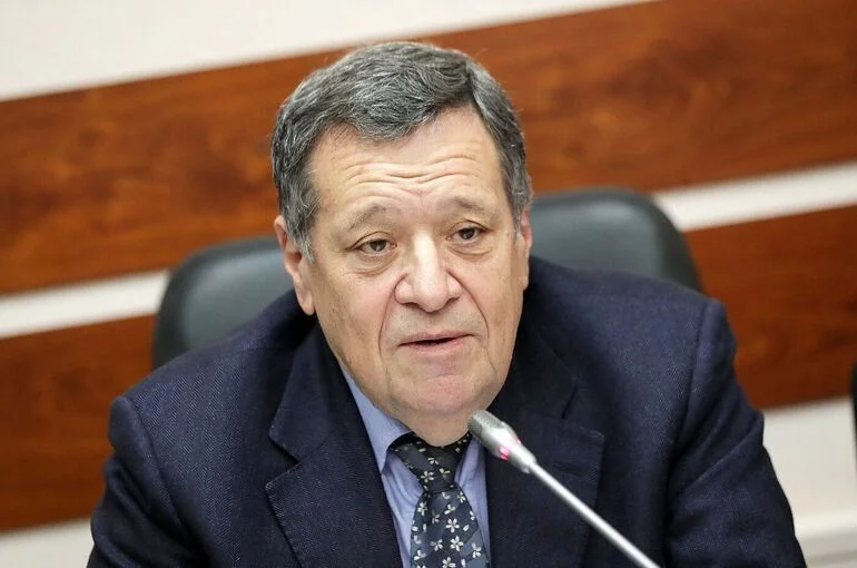 Депутат Макаров назвал главные качества Силуанова