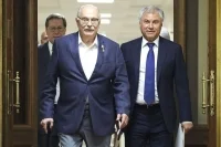 Вячеслав Володин поздравил Никиту Михалкова с днем рождения