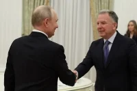 Ушаков оценил изложенные Уиткоффом новые идеи Киева и ЕС по урегулированию
