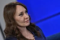 Депутат Бессараб призвала россиян регулярно осваивать новые навыки из-за ИИ