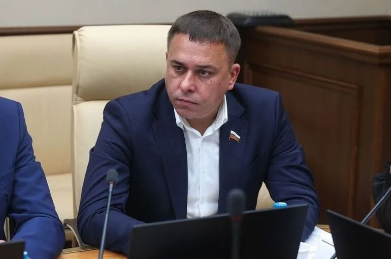 Сенатор Гибатдинов призвал улучшить работу по профилактике диверсий среди молодежи